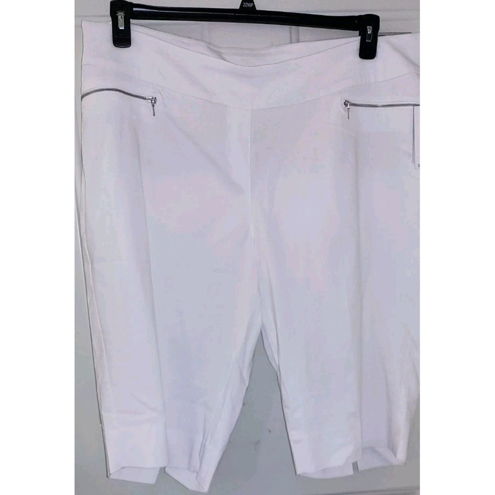 Alia Plus White Shorts Size 24W NEW